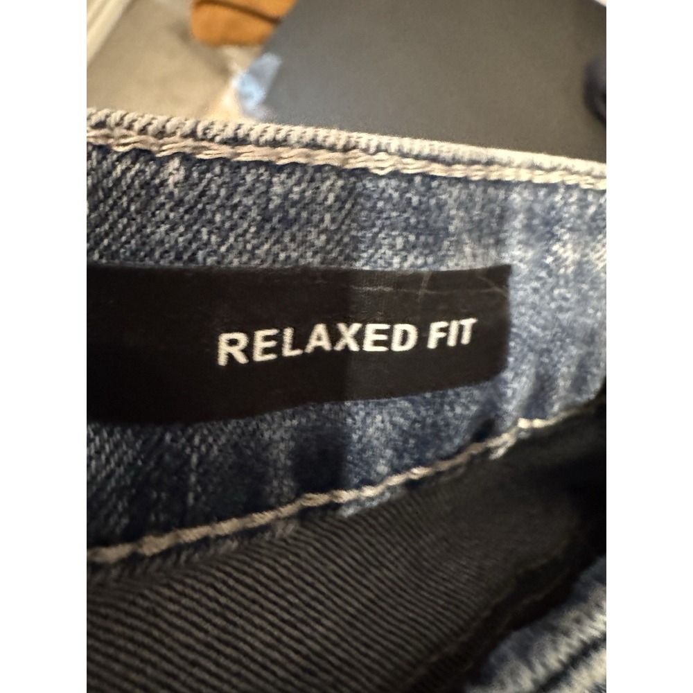Judy Blue Size 30 Relaxed Fit Jeans (E) - Picture 3 of 6